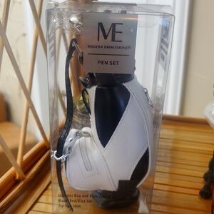 Modern Expressions Golf Shape  Black and White Pen Set